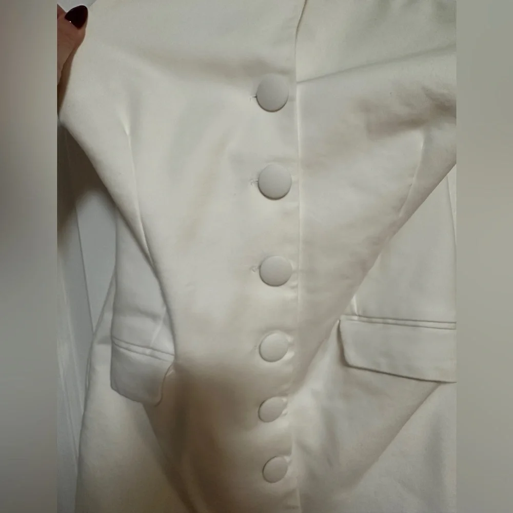 Club L London Dani White Buttoned Bodycon Halter Dress - Picture 7 of 7
